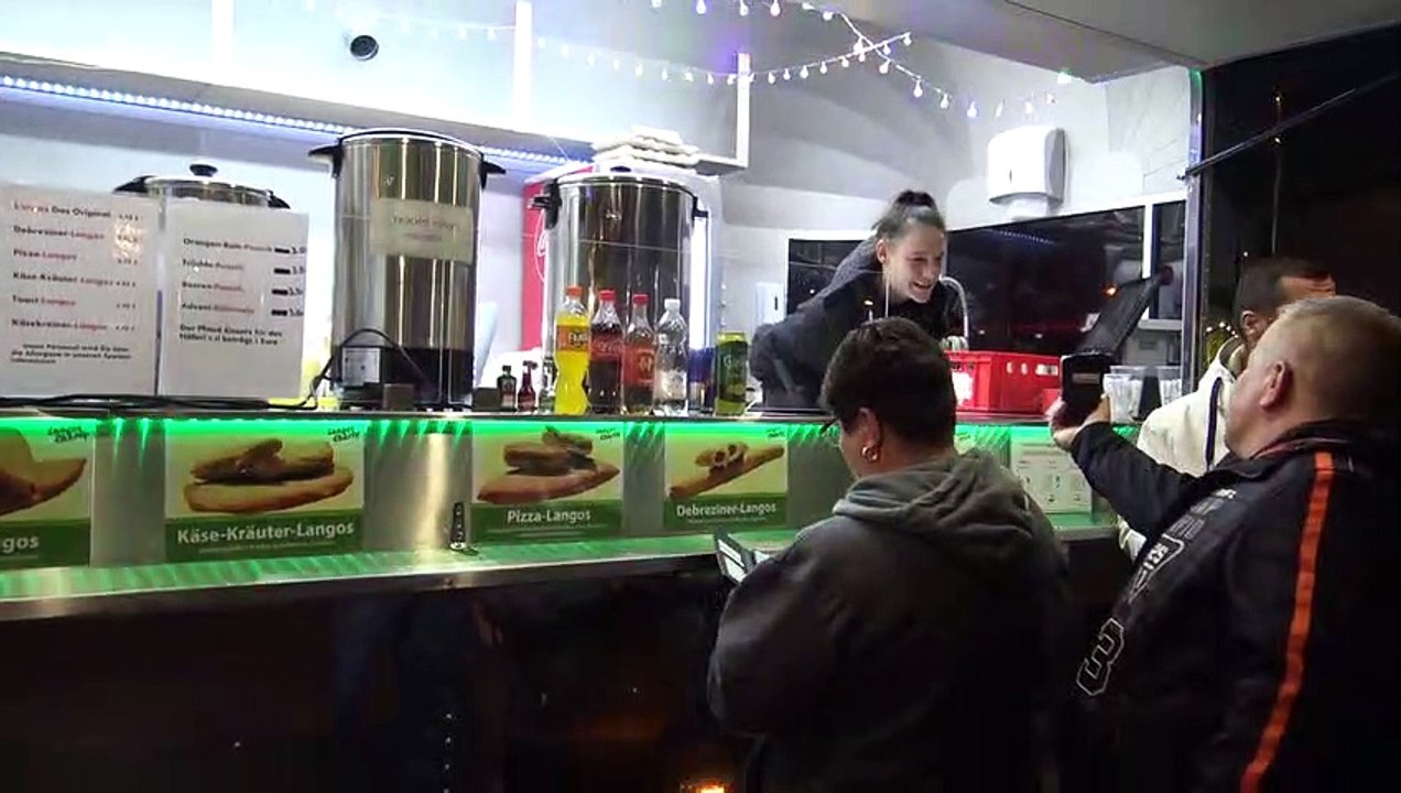 Punsch und Vorweihnachtsstimmung im Foodpark 21