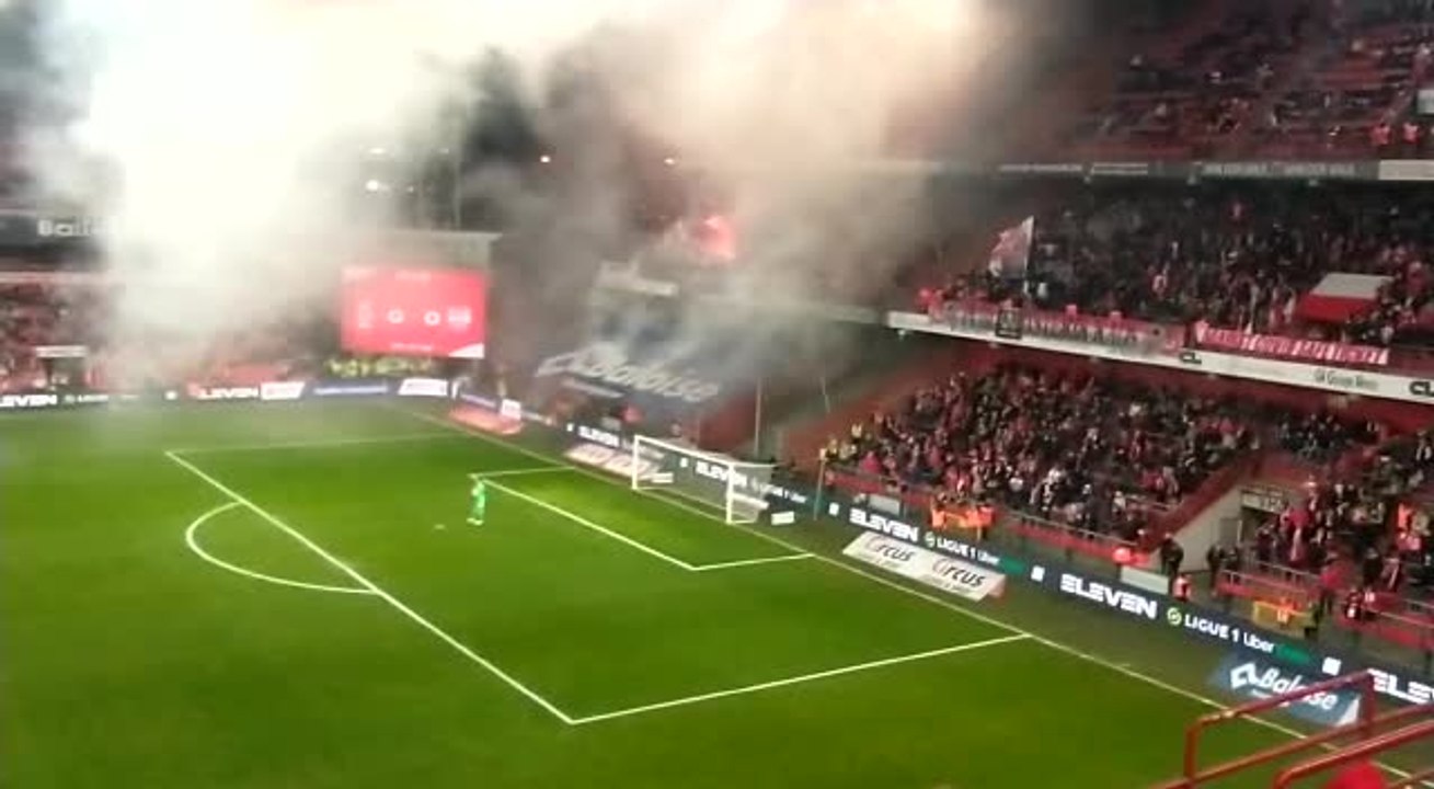 Fumigènes supporters eupen
