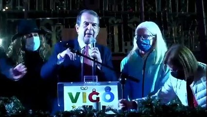 Abel Caballero inaugura el encendido de Navidad
