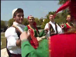 Neta Doko  Dem e bere bukurin