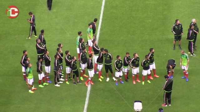 Los trinitarios, cheque al portador