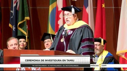 Ceremonia de investidura en la universidad TAMIU
