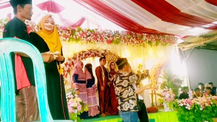 BERES KERRONG aisyah icha  fajar syahid di acara wedding  lagu madura