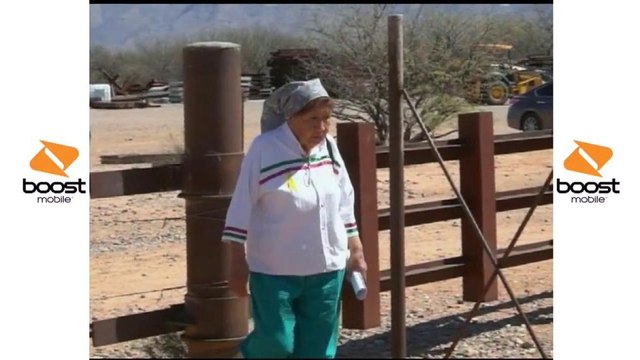 Mexicana construye muro para impedir paso de indígenas fronterizos