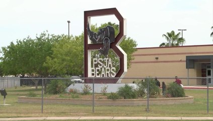 Experts warn parents to watch for behavior changes in teens