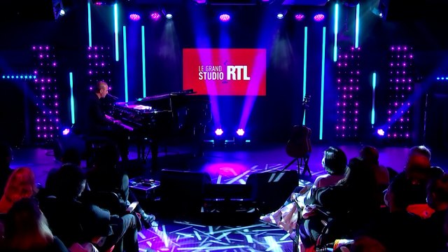 Calogero interprète Stylo vert dans Le Grand Studio RTL