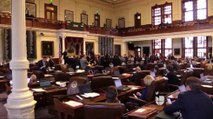 Senado de Texas aprueba polémica ley