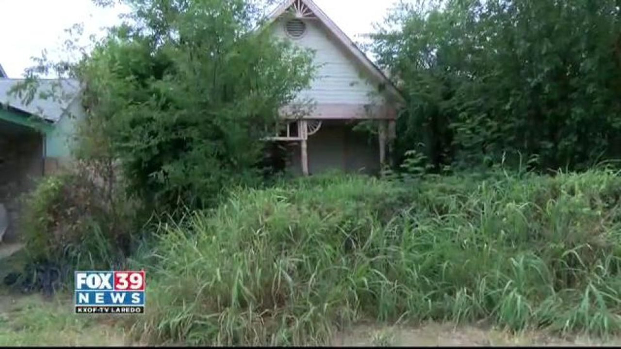 Laredo Police Discover A Man's Body and a Woman's Body Remains