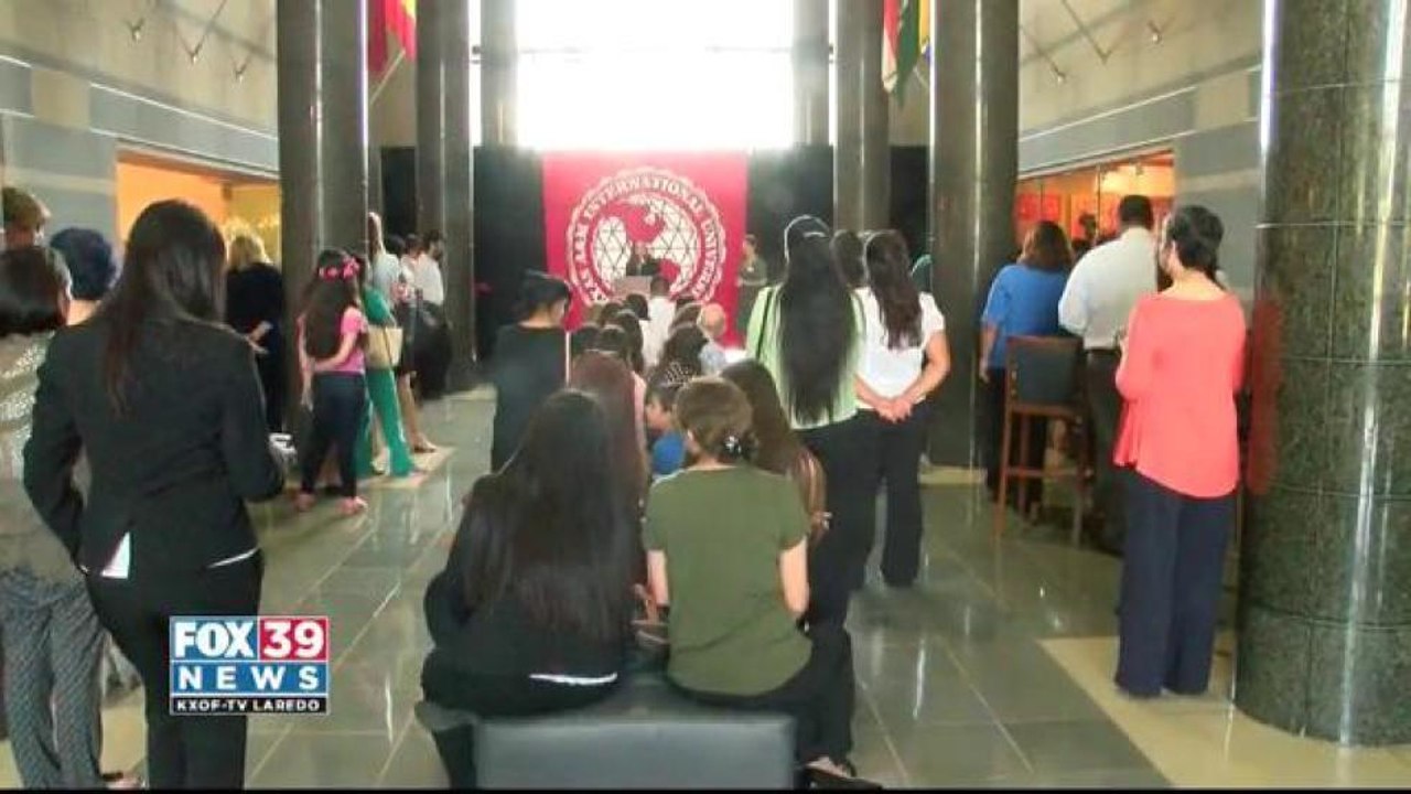 TAMIU Recognizes Americorps Literacy Program Volunteers
