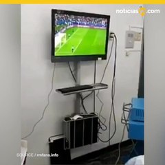 Cirujanos festejan el triunfo de Chile contra Portugal