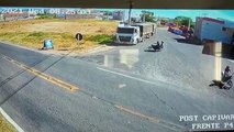 Homem atira contra para-brisa de caminhão que estava estacionado, na região de Cajazeiras