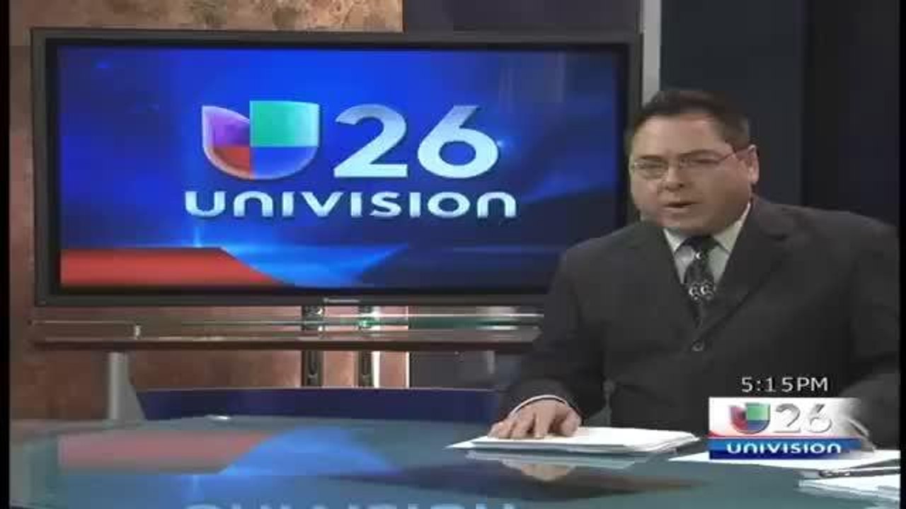 Bomberos trabajaron toda la noche en un incendio en Juarez