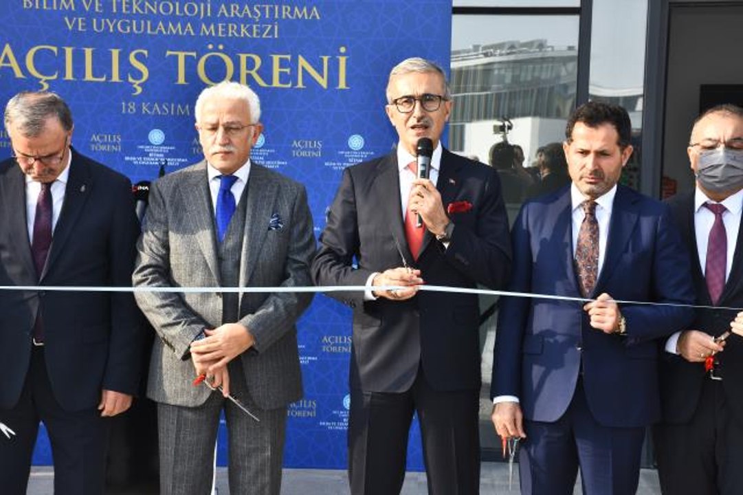 Cumhurbaşkanlığı Savunma Sanayii Başkanı İsmail Demir Konya'da öğrencilerle buluştu Açıklaması