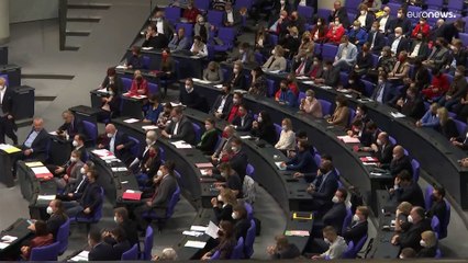 Booster für alle ab 18 Jahren, neues Infektionsschutzgesetz beschlossen