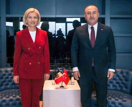 Son dakika haber | Bakan Çavuşoğlu, Özerk Yeri Başkanı Vlah ve Parlamento Başkanı Grosu ile görüştü
