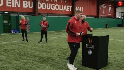 Wrutv Wales 6n Trophy Lift 270321 (1)