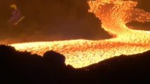 Los científicos empiezan a analizar in situ las primeras coladas del volcán de La Palma