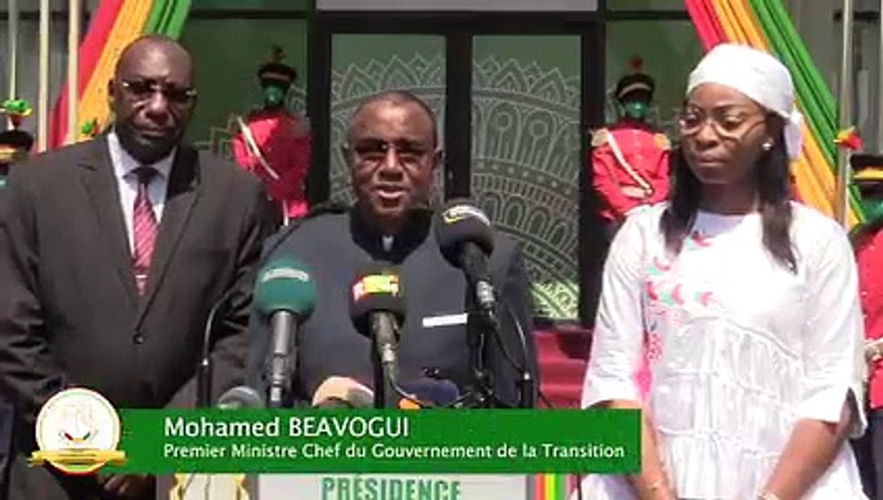 Transition : colonel Mamadi Doumbouya préside le 1er conseil des ministres