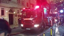 Beyoğlu'nda 4 katlı binada çıkan yangın söndürüldü