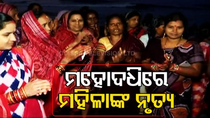 Devotees In Puri Dip In Religious Fervour On Kartik Purnima
