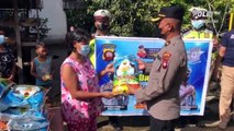 Polres Sanggau Kembali Salurkan Bantuan Sosial untuk Korban Banjir di Kecamatan Kapuas