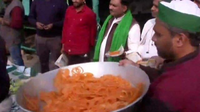 Celebration at Ghazipur border after repeal of farm laws