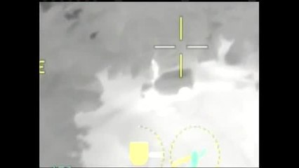 Dos personas acompañaban a Michael Delgado momentos antes de su arresto