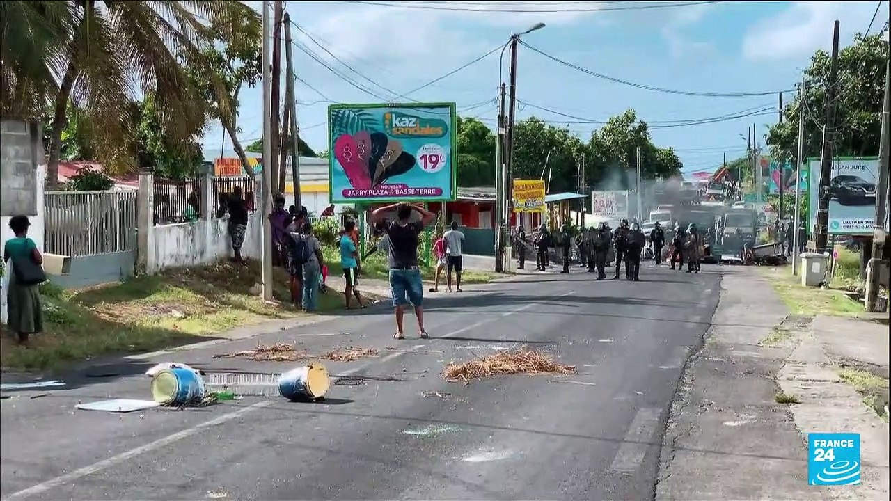 Covid-19 en Guadeloupe : la mobilisation contre le pass sanitaire et l'obligation vaccinale se poursuit