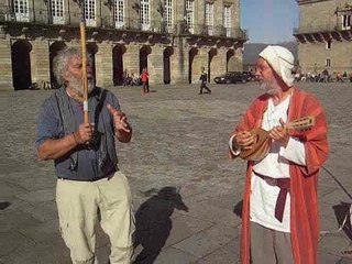 MIRO EN EL CAMINO de SANTIAGO - ACOGENOS