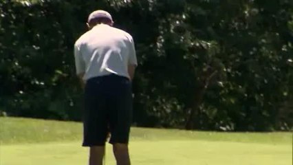 Obama juega partido 300 de golf