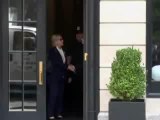 Clinton en NY tras abandonar ceremonia de 9/11