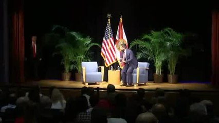 Trump se reune con hispanos de Miami