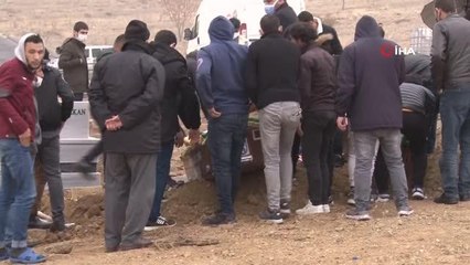 Son dakika... Başkent'te yaşanan patlamada göçük altından çıkarılan baba kız son yolculuğuna uğurlandı