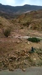 وزارة الأشغال تتعامل مع 4 حوادث انهيارات صخرية