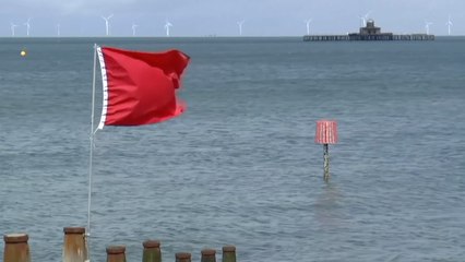 Canterbury City Council lifts swimming ban on north Kent coast