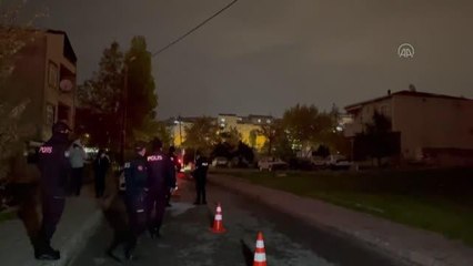 Bağcılar'da asayiş uygulaması yapılıyor