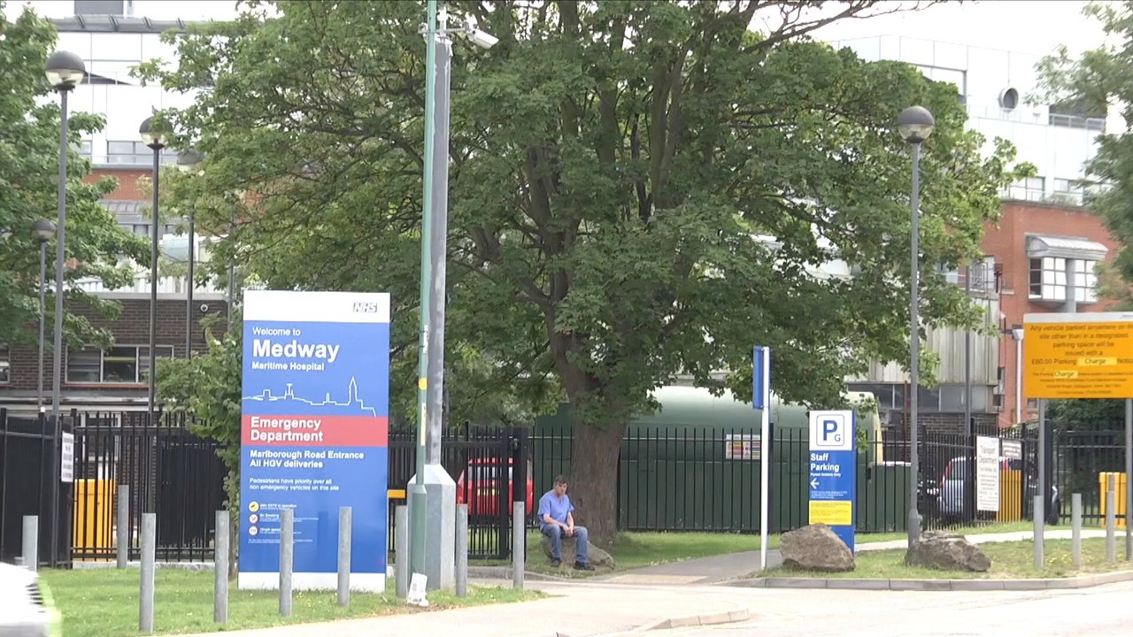 Hospital staff and campaigners protest against NHS staff pay increase