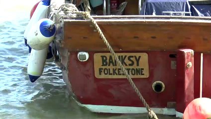Banksy's famous 'Art Buff' painting returns to Folkestone