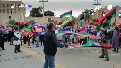 تظاهرة في طرابلس ضد ترشح القذافي وحفتر للانتخابات الرئاسية