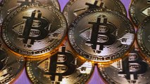 Bitcoin registra queda de 20% após bater recordes de valorização