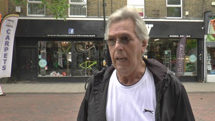 Do you think under 5’s should be allowed to use the internet?