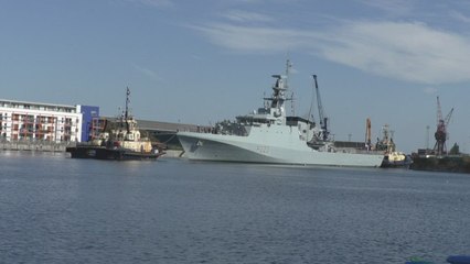 HMS Medway arrives