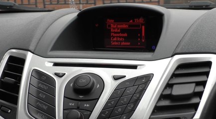 Proposal to ban on using hands free devices while driving