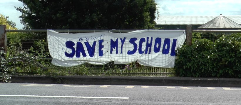 Parents protest over potential closure of a Medway primary school