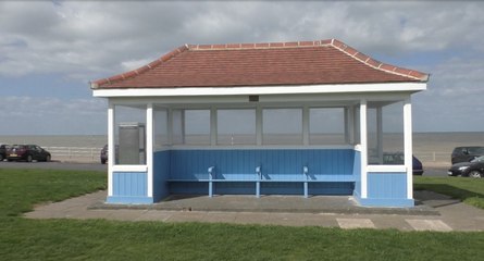 Renovation of 9 seafront shelters near Herne Bay