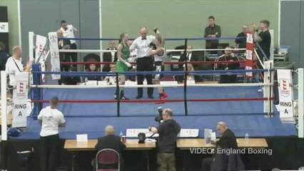 Gillingham teen triumphs with third national boxing title