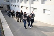Adana merkezli silah kaçakçılığı operasyonunda yakalanan 9 zanlı tutuklandı