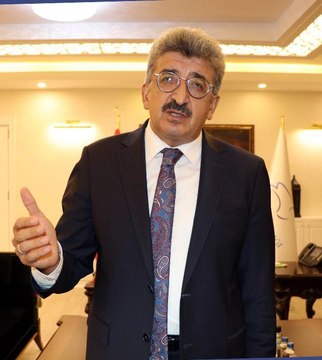 VAN VALİSİ BİLMEZ TAZİYE YEMEKLERİNİ YASAKLADIK, VAKA SAYISINDA CİDDİ DÜŞÜŞ OLDU