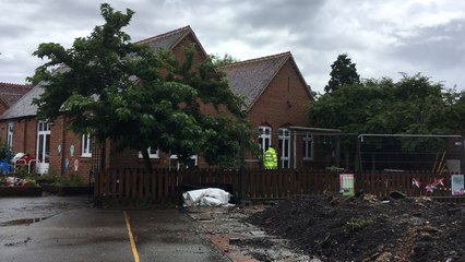 Bomb disposal team called to Wickhambreaux Primary School