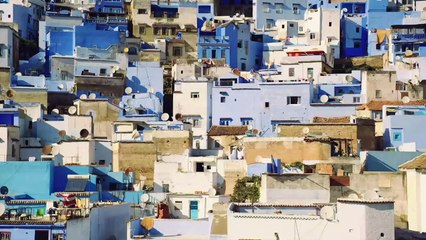 ...الذي سيطر عليه الألمان كان يقطع الطريق ا...